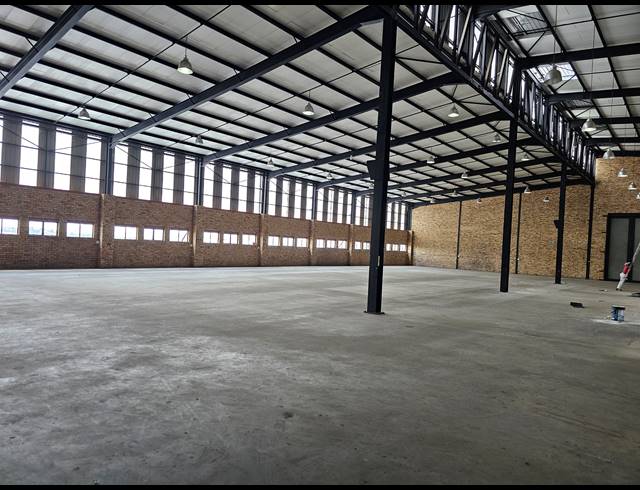 1,345M² WAREHOUSE TO LET IN NORTH RIDING